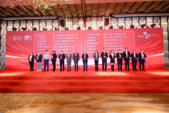中原航租榮獲全球租賃業(yè)競(jìng)爭(zhēng)力論壇 “2023年度（第六屆）中國(guó)融資租賃騰飛獎(jiǎng)服務(wù)實(shí)體經(jīng)濟(jì)領(lǐng)軍企業(yè)獎(jiǎng)”